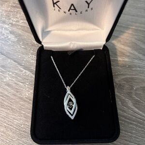 Kay Jewelers Elegant Silver Necklace